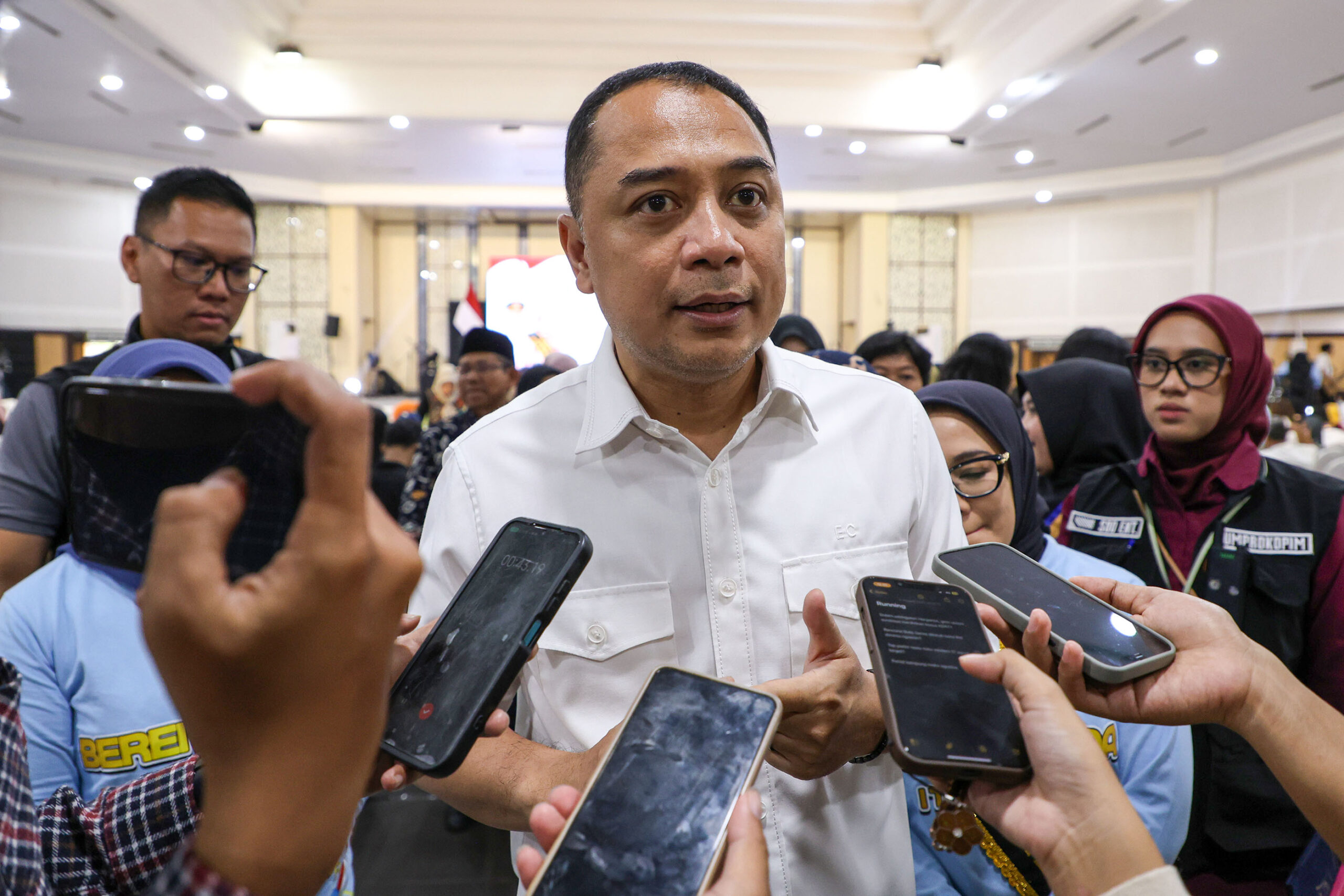 enam-siswa-sdn-margorejo-1-surabaya-keracunan