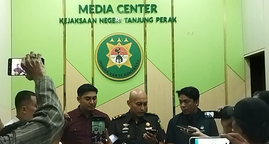 kejari-tanjung-perak-bongkar-corruption-fight
