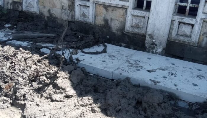 U-Ditch Pecah Terpasang di Proyek Drainase Kalijaran, PPK Mengelak Bukti