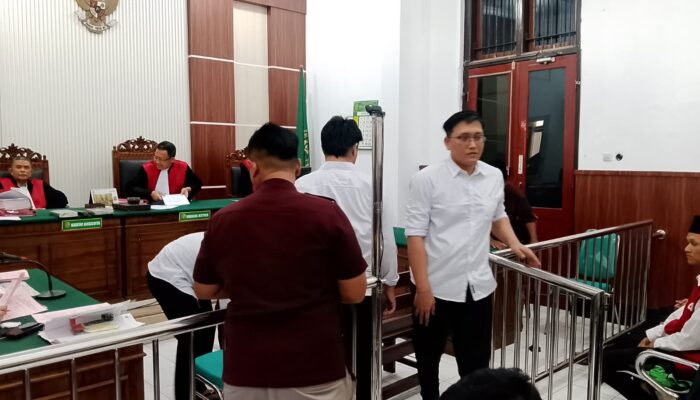 Kasus BBM Bersubsidi Tiga Terdakwa Dipenjara 4 Bulan