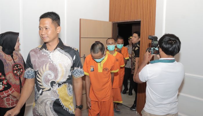 Komplotan Curanmor Antarwilayah Dibekuk 2 Pelaku DPO Polres Lamongan