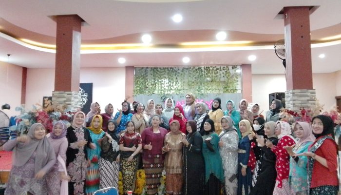 Sambut Hari Ibu, Perempuan dari 27 Kecamatan di Lamongan Merajut Kebersamaan