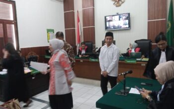 terdakwa-ijazah-palsu-unitomo-tarif-rp-1-juta