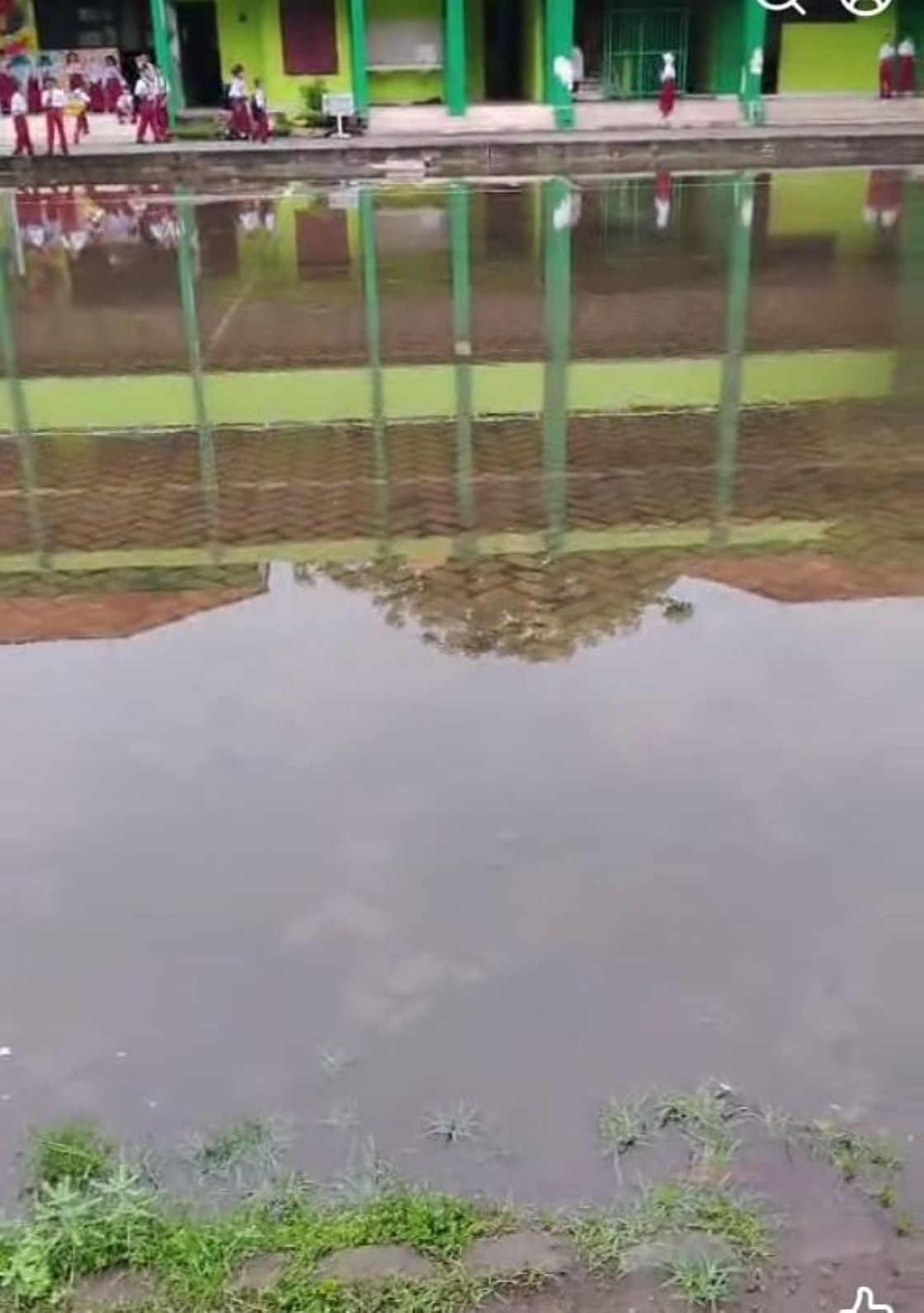 hari-pertama-masuk-sekolah-sdn-ujung-v-semampir