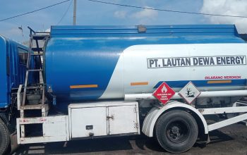 gudang-bbm-subsidi-diduga-ilegal-di-kebomas