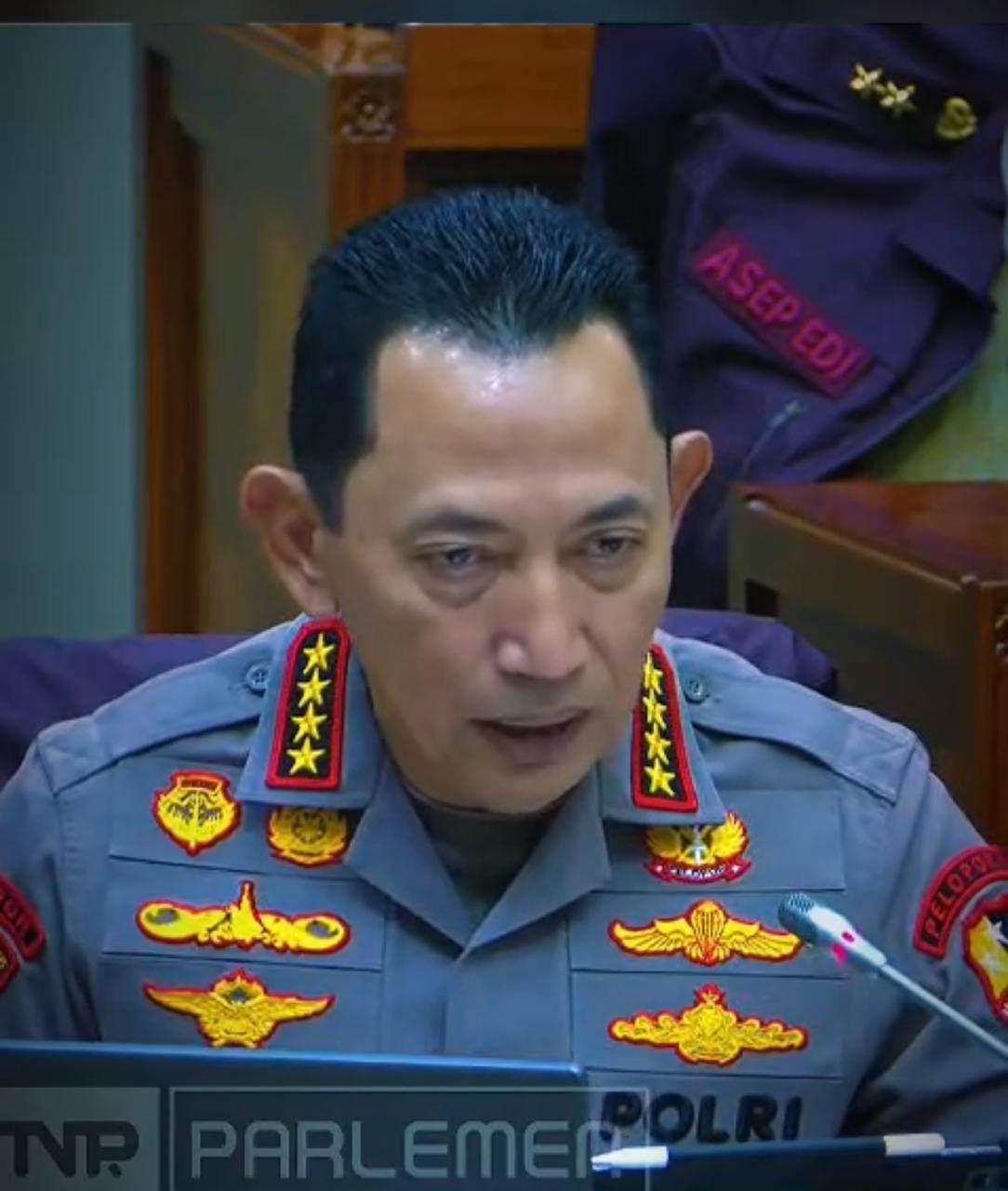 kapolri-tolak-polri-di-bawah-kementerian-pakar