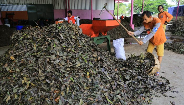 Wali Kota Eri Targetkan Volume Sampah ke TPA Turun Drastis