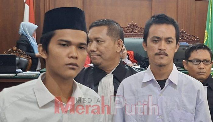 Dua Mahasiswa Pemeras Kadindik Jatim Dituntut 1,5 Tahun
