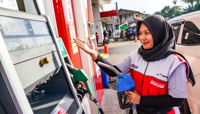 BBM Nonsubsidi Naik Mulai 1 Maret 2026, Pertamax Tembus Rp12.300 per Liter