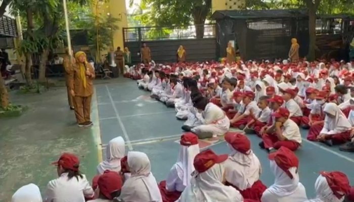Siswa SD-SMP Kembali Masuk Sekolah, Kadispendik Surabaya Tekankan Disiplin dan Pembatasan Gadget