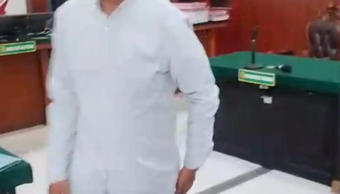 Pengemudi Mobil Dinas Polri Didakwa Tabrak Pemotor hingga Pingsan, Hakim Soroti Sikap Terdakwa