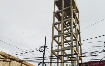 proyek-menara-bts-di-wonokusumo-tak-berizin
