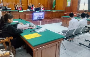 terdakwa-pengedar-sabu-beli-rp1-juta-per-gram