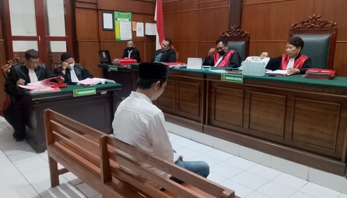 Pencurian Kabel Telkom di Pacar Kembang, Terdakwa Dituntut 1 Tahun 2 Bulan