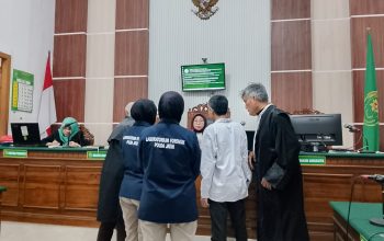 teka-teki-tekstur-sabu-di-sidang-agung-wawan