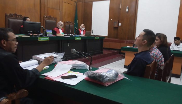 Sales Distributor Miras Didakwa Gelapkan Produk Rp4,7 Miliar