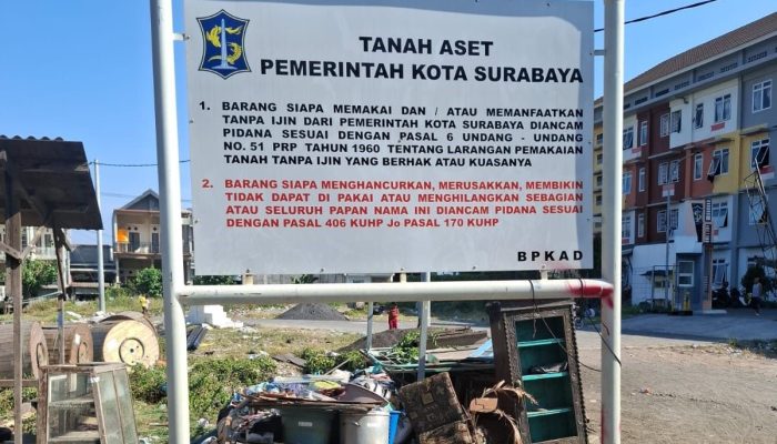 Lahan Aset Pemkot Surabaya Diduga Dipakai Simpan Tiang Wifi, Izin Dipertanyakan