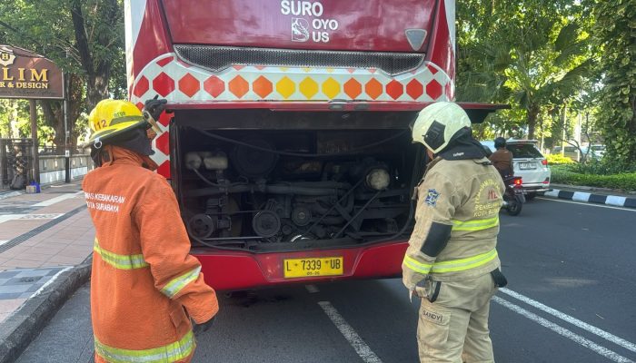 Suroboyo Bus Dikepung Asap di Darmo Dishub Tegaskan Fakta Sebenarnya