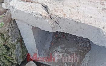 Proyek Drainase Pegirian Banjir Sorotan Warga, U-Ditch Pecah Tetap Dipasang
