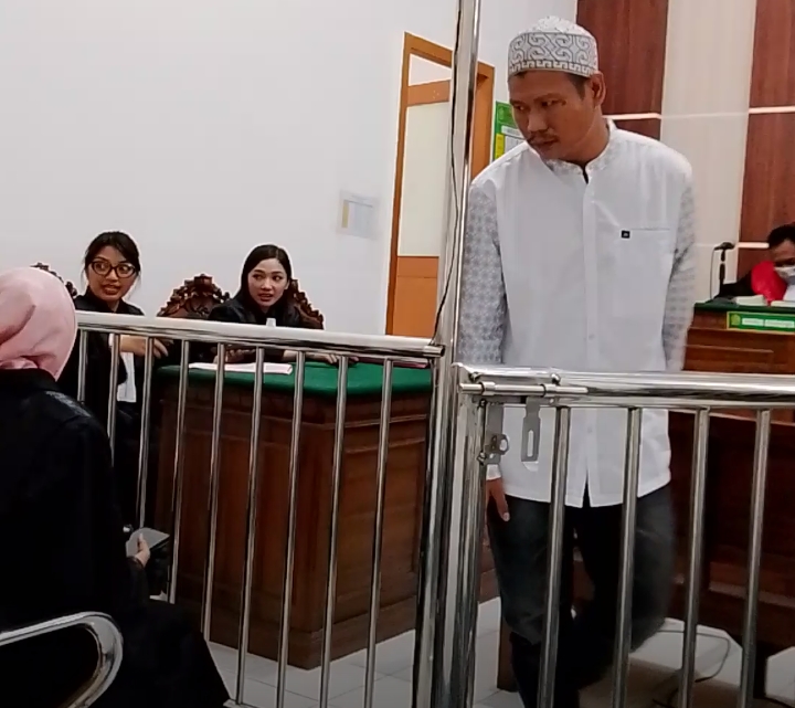 syahrul-tuntutan-jual-beli-ekstasi-pil-ekstasi