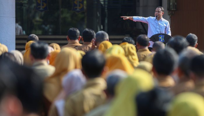 Warning! Sekolah Negeri Surabaya Tak Boleh Lagi Jual Seragam ke Siswa