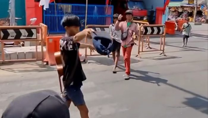 Peziarah Ampel Resah, Anjal Diduga Ganggu Pengunjung hingga Minta Uang