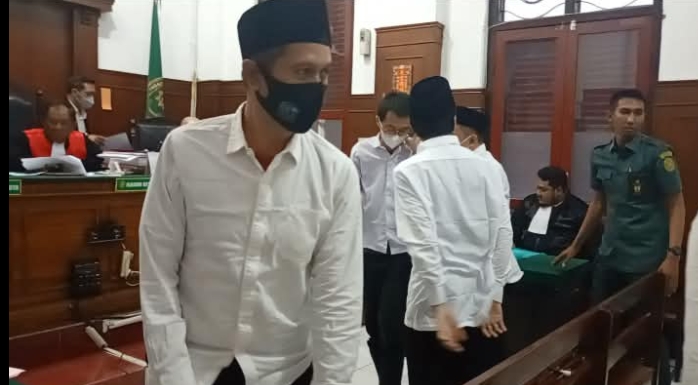 kasus-perjokian-masuk-kedokteran-jalur-belakang