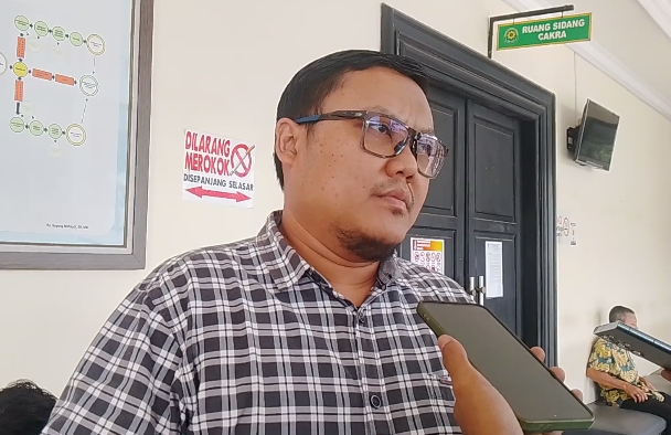 kpk-buka-peluang-periksa-khofifah-kasus-hibah